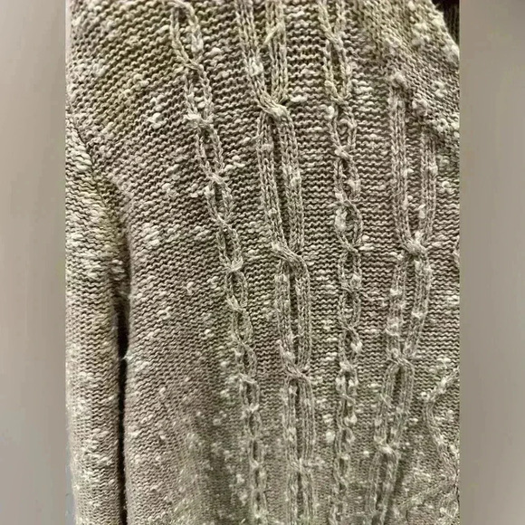 St. John’s Bay Vintage Linen Blend Sweater Size L - Picture 2 of 5
